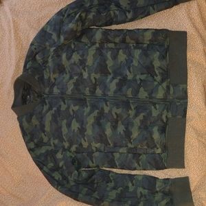 Uniqlo size M quilted down camo jacket